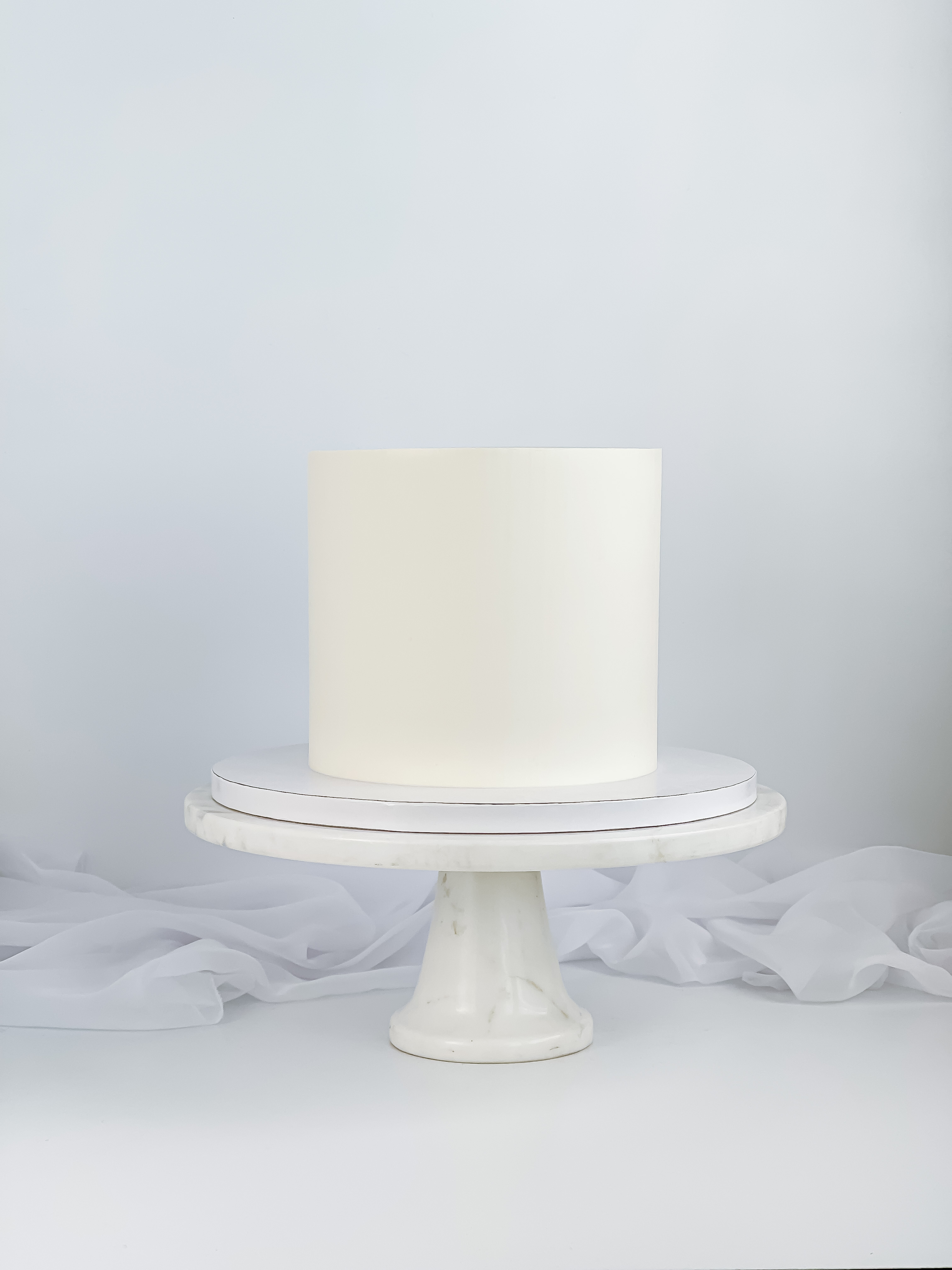 Buttercream Essentials - Smooth Sides and Sharp Edges